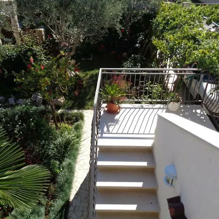 Apartamento Gorgeous Tone For 6 In